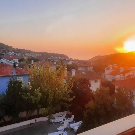Apartamento Stunning In Oludeniz With Seaview And Pool